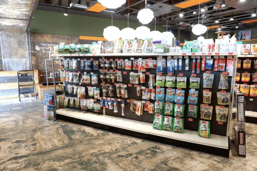 LA's Favorite Pet Store: Urban Pet - Dope Dog